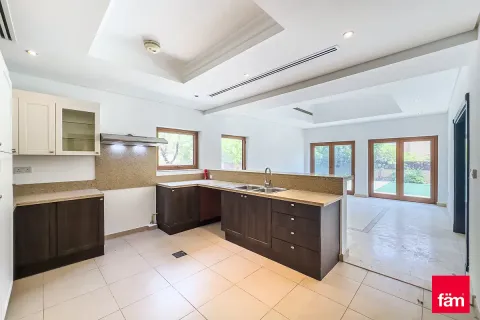 Villa en Al Furjan, Dubai, 3 dormitorios, 600 m², № 47865 - foto 8