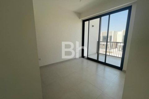 Townhouse in Town Square, Dubai 4 bedrooms, 216 sq.m. № 57904 - photo 6