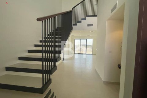 Townhouse in Town Square, Dubai 4 bedrooms, 216 sq.m. № 57904 - photo 1