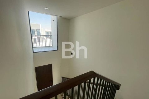 Townhouse in Town Square, Dubai 4 bedrooms, 216 sq.m. № 57904 - photo 12