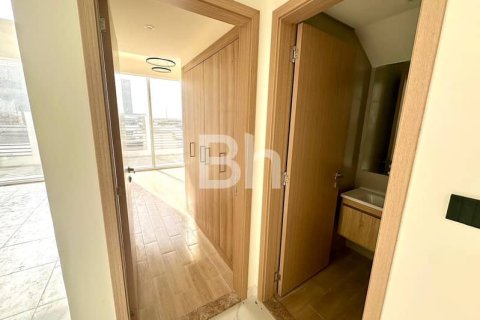 Townhouse in Dubai Land, Dubai 3 bedrooms, 140 sq.m. № 57902 - photo 14