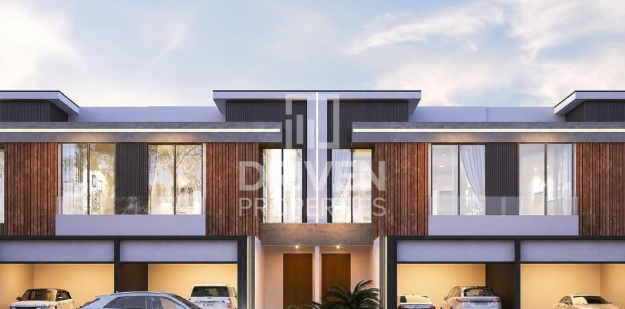 Villa in Dubai 6 bedrooms, 620.22 sq.m. № 140610