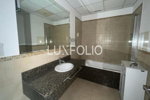 Apartment in Sadaf, Jumeirah Beach Residence, Dubai 2 bedrooms, 129 sq.m. № 45885 - photo 7