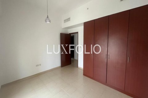 Apartment in Sadaf, Jumeirah Beach Residence, Dubai 2 bedrooms, 129 sq.m. № 45885 - photo 11