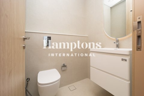 Apartamento en Living Legends, Dubai, 2 dormitorios, 139.72611200 m², № 63236 - foto 3