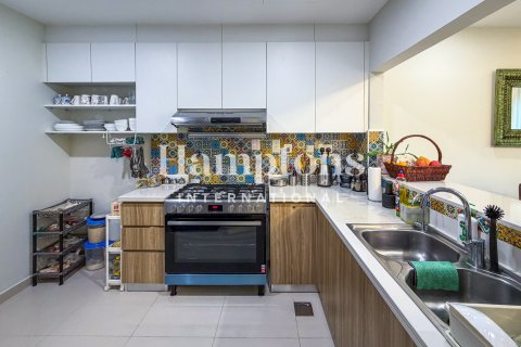 Снять в аренду таунхаус в Amaranta, Dubai Land, Дубай: 3 спальни, 161.35950458м², № 63238 - фото 14