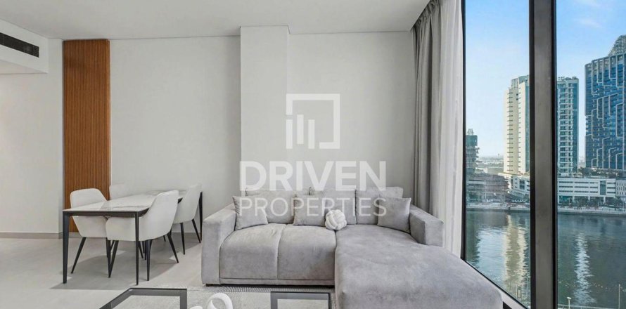 Квартира в Бизнес-Бэе, Дубай, 2 спальни, 123.56м², № 128476
