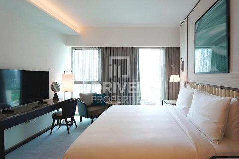 Снять в аренду квартиру в Address Harbour Point, Dubai Creek Harbour (The Lagoons), Дубай: 1 спальня, 73.39м², № 128475 - фото 5