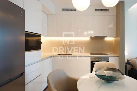 Снять в аренду квартиру в Address Harbour Point, Dubai Creek Harbour (The Lagoons), Дубай: 1 спальня, 73.39м², № 128475 - фото 10
