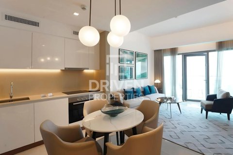 Снять в аренду квартиру в Address Harbour Point, Dubai Creek Harbour (The Lagoons), Дубай: 1 спальня, 73.39м², № 128475 - фото 3