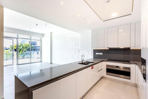 Appartement à Al Wasl, Dubai, 3 chambres, 290.04 m², № 128477 - photo 4