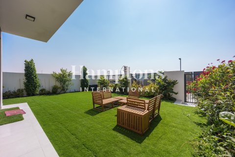 Maison de ville à Dubai, 4 chambres, 215.62786300 m², № 96097 - photo 13