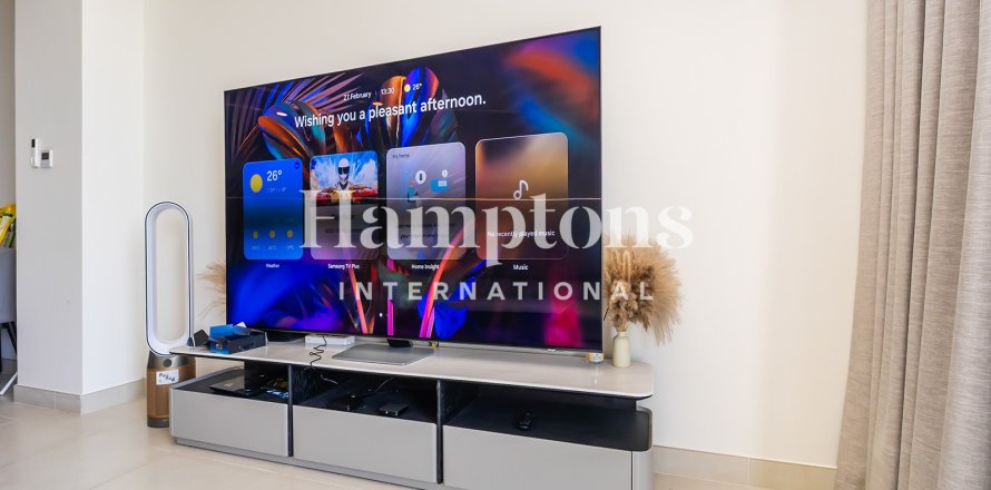 Maison de ville à Dubai, 4 chambres, 215.628 m², № 96097