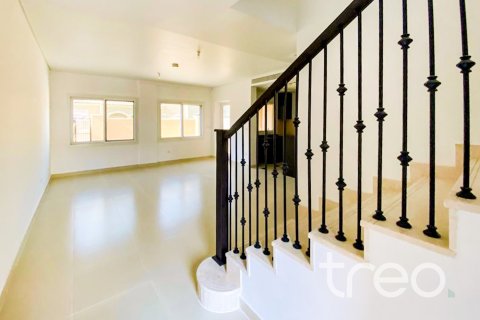 Villa in Bella Casa, Serena, Dubai 3 bedrooms, 188.78 sq.m. № 120059 - photo 5