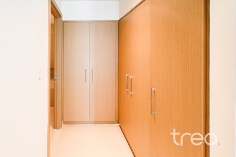 Снять в аренду квартиру в Harbour Gate, Dubai Creek Harbour (The Lagoons), Дубай: 2 спальни, 106.65м², № 120063 - фото 3