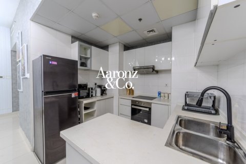 Снять в аренду квартиру в Дубай Марине, Дубай: 3 спальни, 116м², № 135110 - фото 9