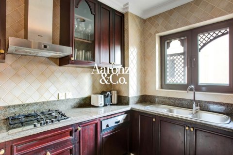 Apartment in Old Town, Dubai 1 bedroom, 98 sq.m. № 135112 - photo 7