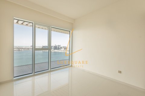 Apartment in EMAAR Beachfront, Dubai Harbour, Dubai 2 bedrooms, 128 sq.m. № 135118 - photo 16