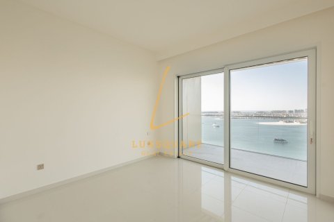 Apartment in EMAAR Beachfront, Dubai Harbour, Dubai 2 bedrooms, 128 sq.m. № 135118 - photo 10