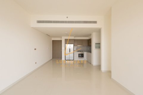 Apartment in EMAAR Beachfront, Dubai Harbour, Dubai 2 bedrooms, 128 sq.m. № 135118 - photo 17
