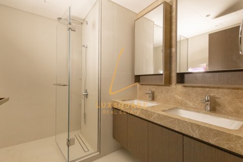 Apartment in EMAAR Beachfront, Dubai Harbour, Dubai 2 bedrooms, 128 sq.m. № 135118 - photo 7