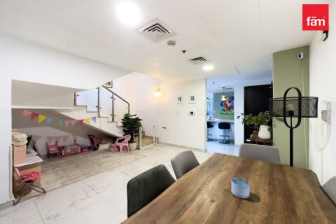 Townhouse in Dubai 4 bedrooms, 134.8 sq.m. № 70632 - photo 3