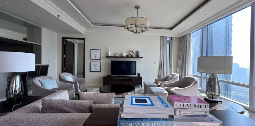 Apartment in Downtown Dubai (Downtown Burj Dubai), Dubai 3 bedrooms, 206.1 sq.m. № 107276
