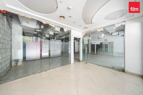 Shop in Dubai 123.6 sq.m. № 110168 - photo 4