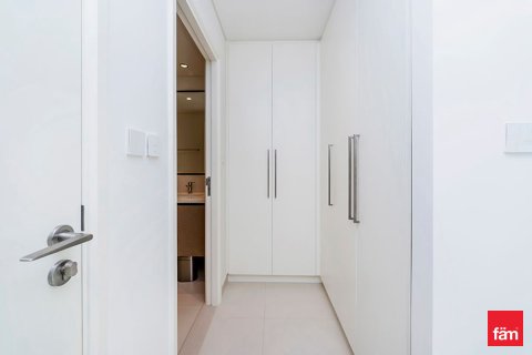Apartment in Downtown Dubai (Downtown Burj Dubai), Dubai 2 bedrooms, 99.5 sq.m. № 107234 - photo 7