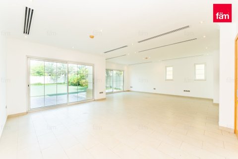 Villa en Dubai, 4 dormitorios, 1075.3 m², № 52294 - foto 3