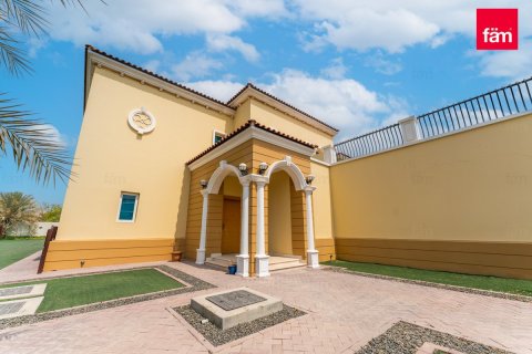 Villa en Dubai, 4 dormitorios, 1075.3 m², № 52294 - foto 18