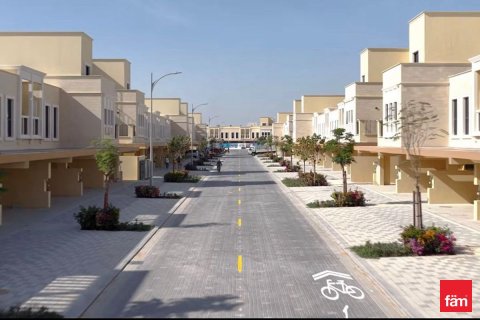 Villa in Dubai 5 bedrooms, 313.7 sq.m. № 109137 - photo 7