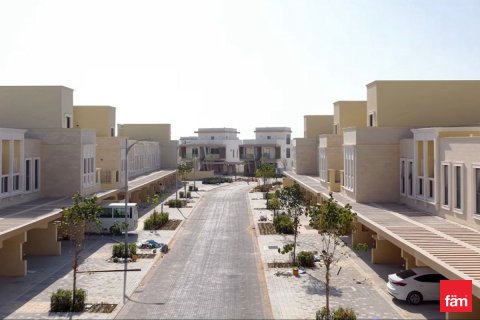 Villa in Dubai 5 bedrooms, 313.7 sq.m. № 109137 - photo 6