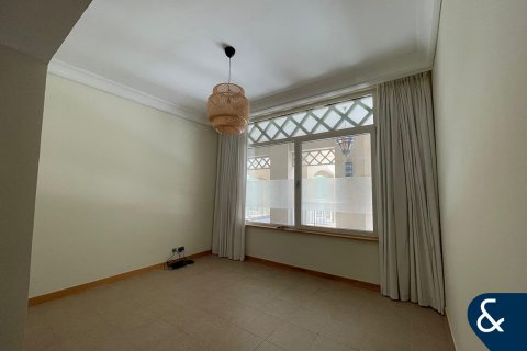 Купить квартиру в Shoreline Apartments, Пальма Джумейра, Дубай: 1 спальня, 67м², № 75271 - фото 5