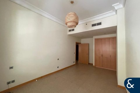 Купить квартиру в Shoreline Apartments, Пальма Джумейра, Дубай: 1 спальня, 67м², № 75271 - фото 2