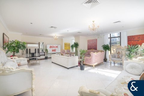 Apartment in Amwaj, Jumeirah Beach Residence, Dubai 4 bedrooms, 524 sq.m. № 75269 - photo 3