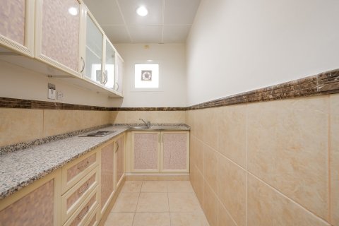 Villa in Al Barsha, Dubai 6 bedrooms, 929.03 sq.m. № 142060 - photo 17