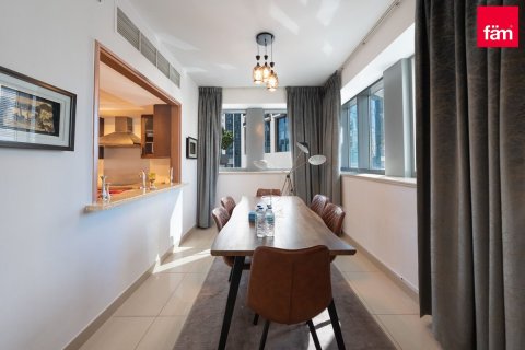 Apartment in Downtown Dubai (Downtown Burj Dubai), Dubai 2 bedrooms, 207 sq.m. № 10597 - photo 2