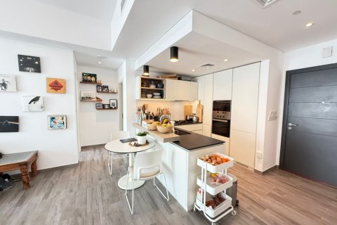 Квартира в Джумейра Вилладж Серкл, Дубай, 2 спальни, 114м², № 101244