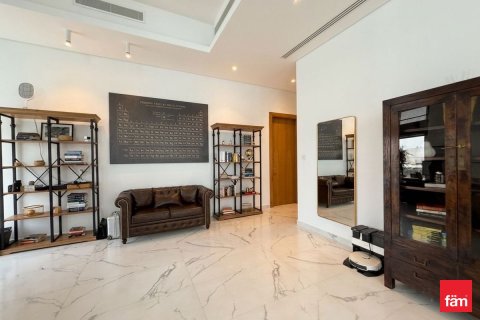 Villa in Dubai 5 bedrooms, 1421.6 sq.m. № 109450 - photo 3