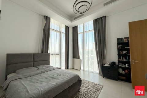 Villa in Dubai 5 bedrooms, 1421.6 sq.m. № 109450 - photo 5