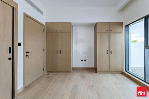 Adosado en Dubai, 4 dormitorios, 145.9 m², № 109449 - foto 6