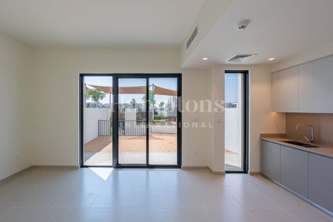 Снять в аренду таунхаус в Dubai South (Dubai World Central), Дубай: 3 спальни, 193.88856100м², № 72548 - фото 26