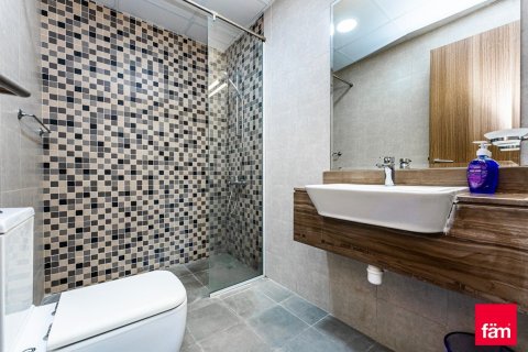 Apartment in Al Furjan, Dubai 2 bedrooms, 98.8 sq.m. № 23243 - photo 9