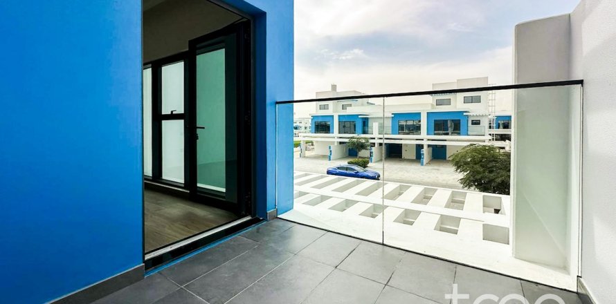Таунхаус в Damac Lagoons, Дубай, 4 спальни, 213.68м², № 119987