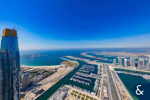 Apartment in Dubai Marina, Dubai 4 bedrooms, 295 sq.m. № 79350 - photo 2