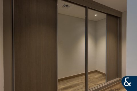 Apartment in Dubai Marina, Dubai 4 bedrooms, 295 sq.m. № 79350 - photo 15