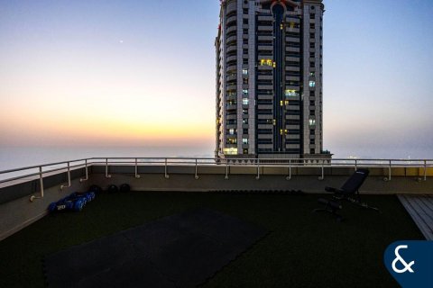 Penthouse in Dubai Marina, Dubai 3 bedrooms, 505 sq.m. № 79348 - photo 16