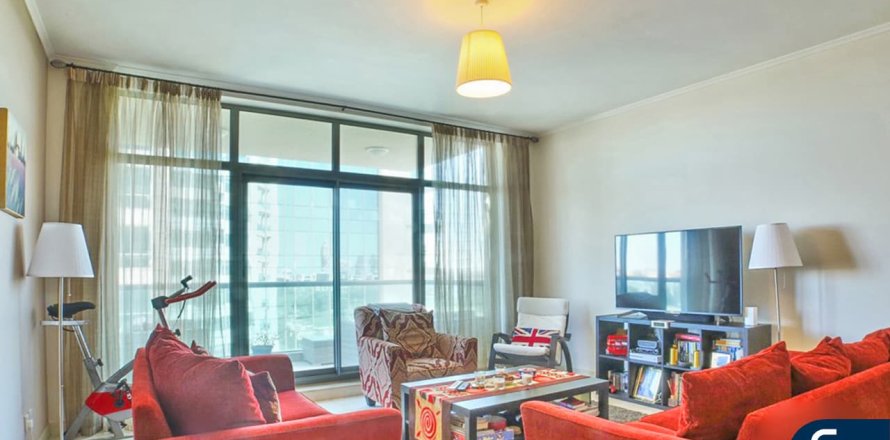 Apartamento en The Views, Dubai, 2 dormitorios, 123 m², № 79346