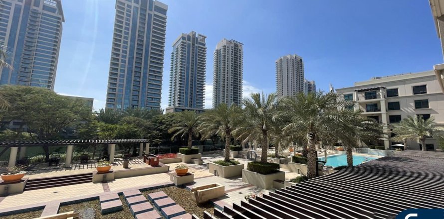 Apartamento en The Views, Dubai, 3 dormitorios, 140 m², № 79345
